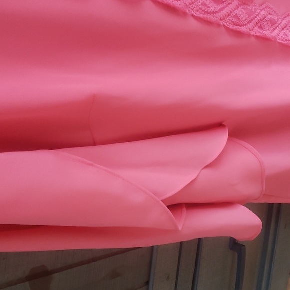 Womens coral colored dress - Picture 2 of 4